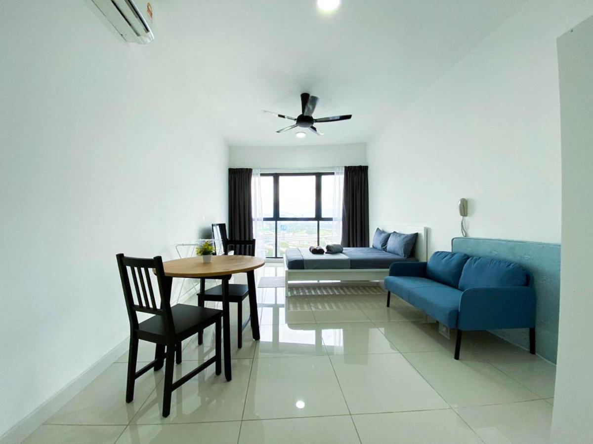 Continew Residences Trx Lux Pool View Kuala Lumpur Exterior foto