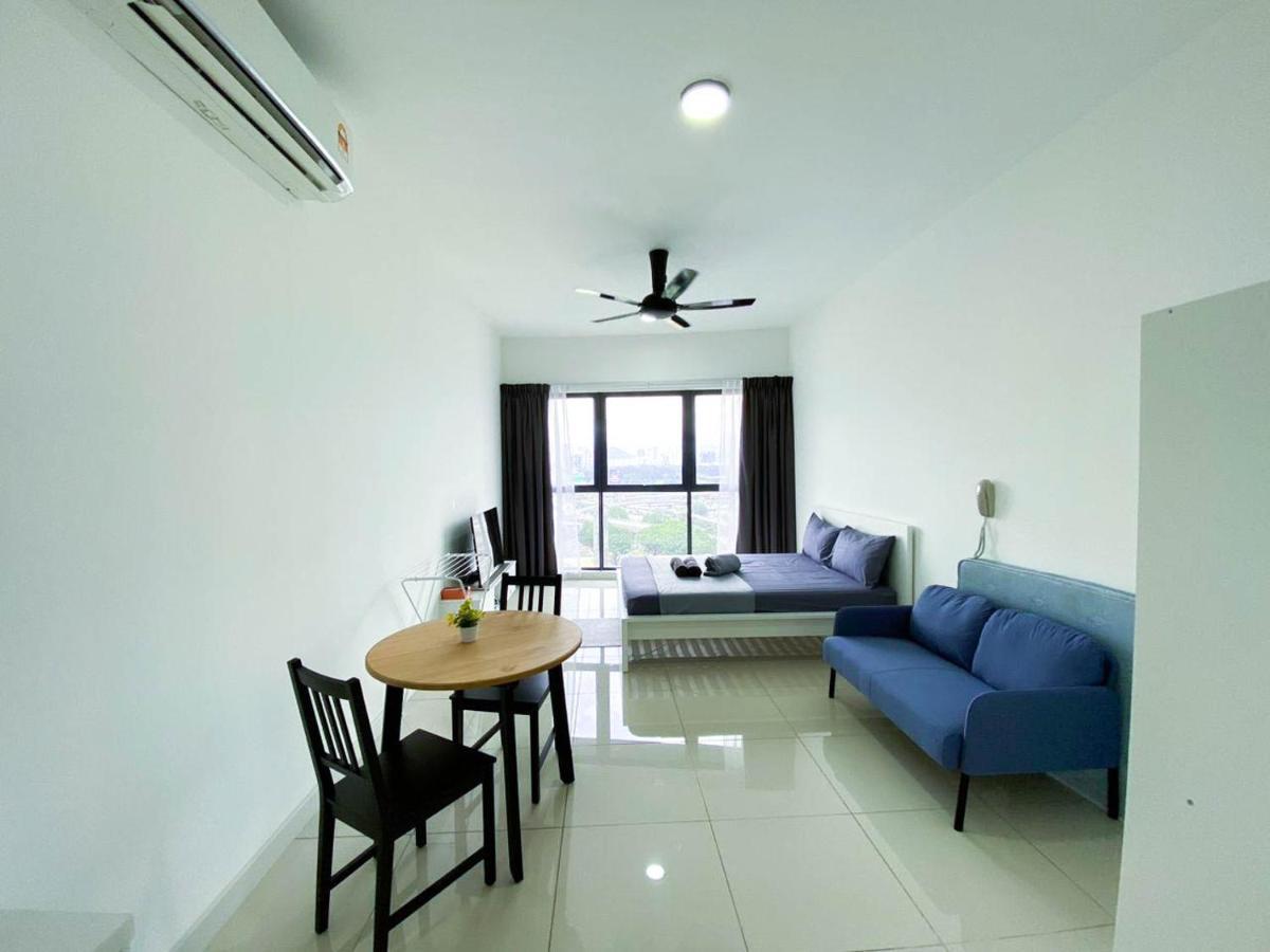 Continew Residences Trx Lux Pool View Kuala Lumpur Exterior foto