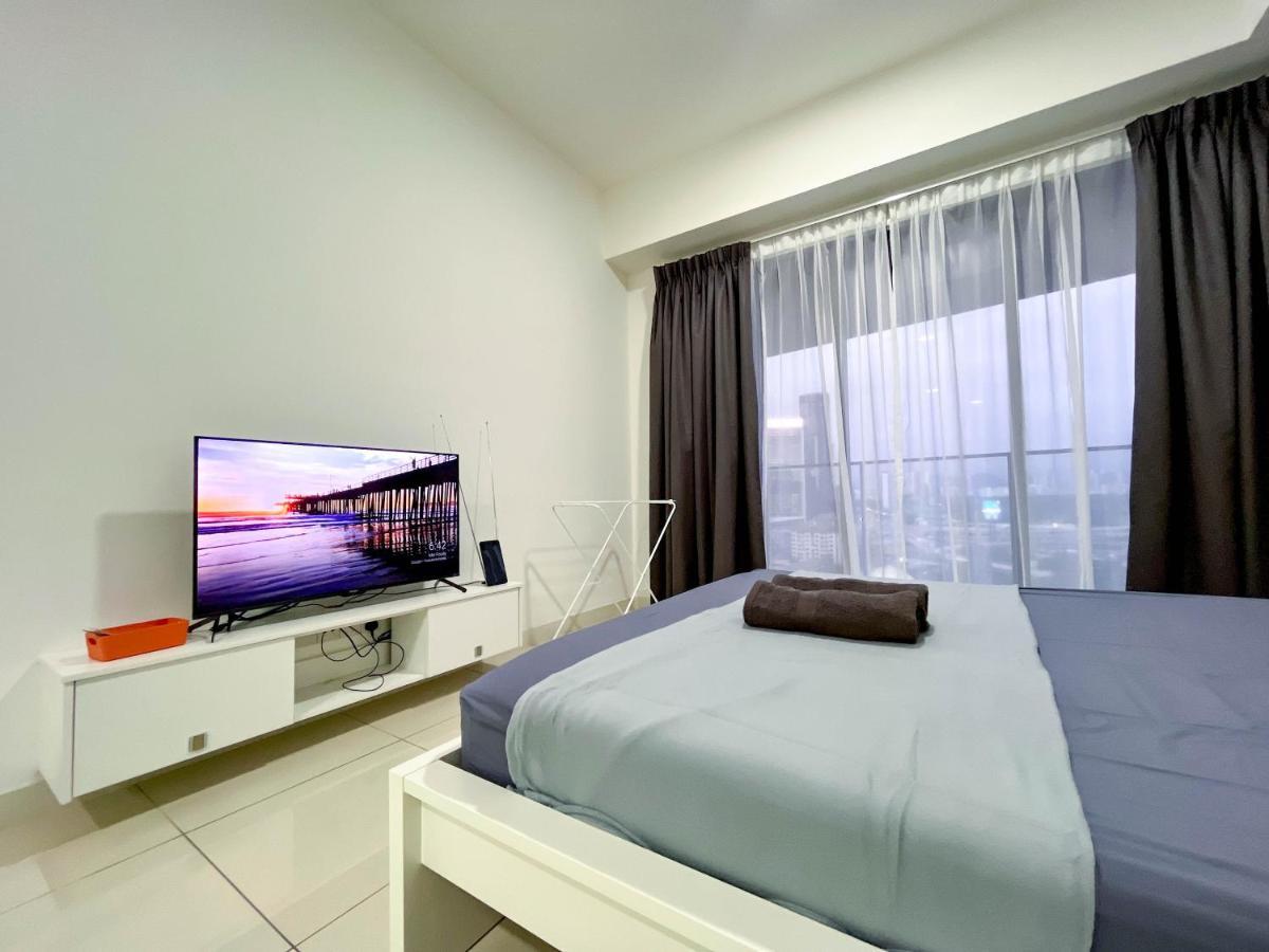 Continew Residences Trx Lux Pool View Kuala Lumpur Exterior foto